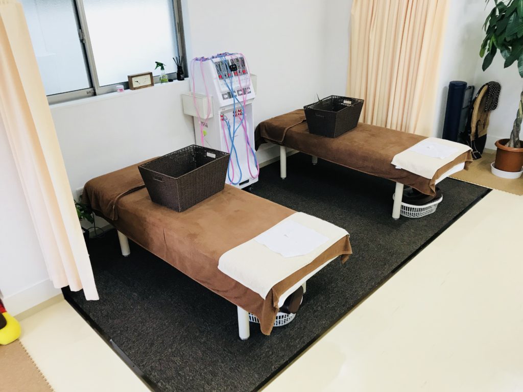 レジスタ整骨院　施術室